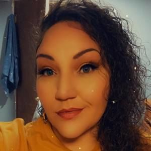 Meet your Posher, Candace